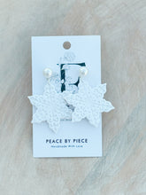 Load image into Gallery viewer, Snowflake Dangle