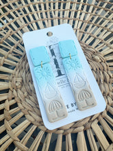 Load image into Gallery viewer, Beachy Ombre Bar Dangle