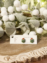 Load image into Gallery viewer, Micro Grinch