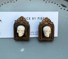 Load image into Gallery viewer, Skull Frame Studs