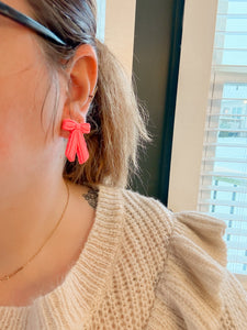 Neon Pink Bow Stud