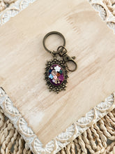 Load image into Gallery viewer, Floral Keychain