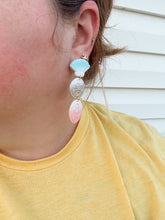 Load image into Gallery viewer, Seahorse Trio Ombre Dangle