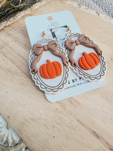 Load image into Gallery viewer, Pumpkin Noelle w/ Taupe Bow