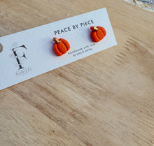 Load image into Gallery viewer, Pumpkin Studs