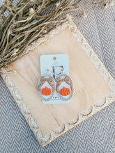Load image into Gallery viewer, Pumpkin Noelle w/ Taupe Bow